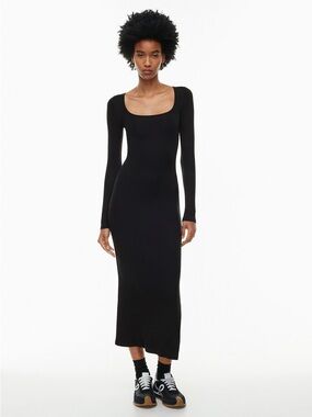 Aritzia The Group
Luxe Lounge Temptation Dress